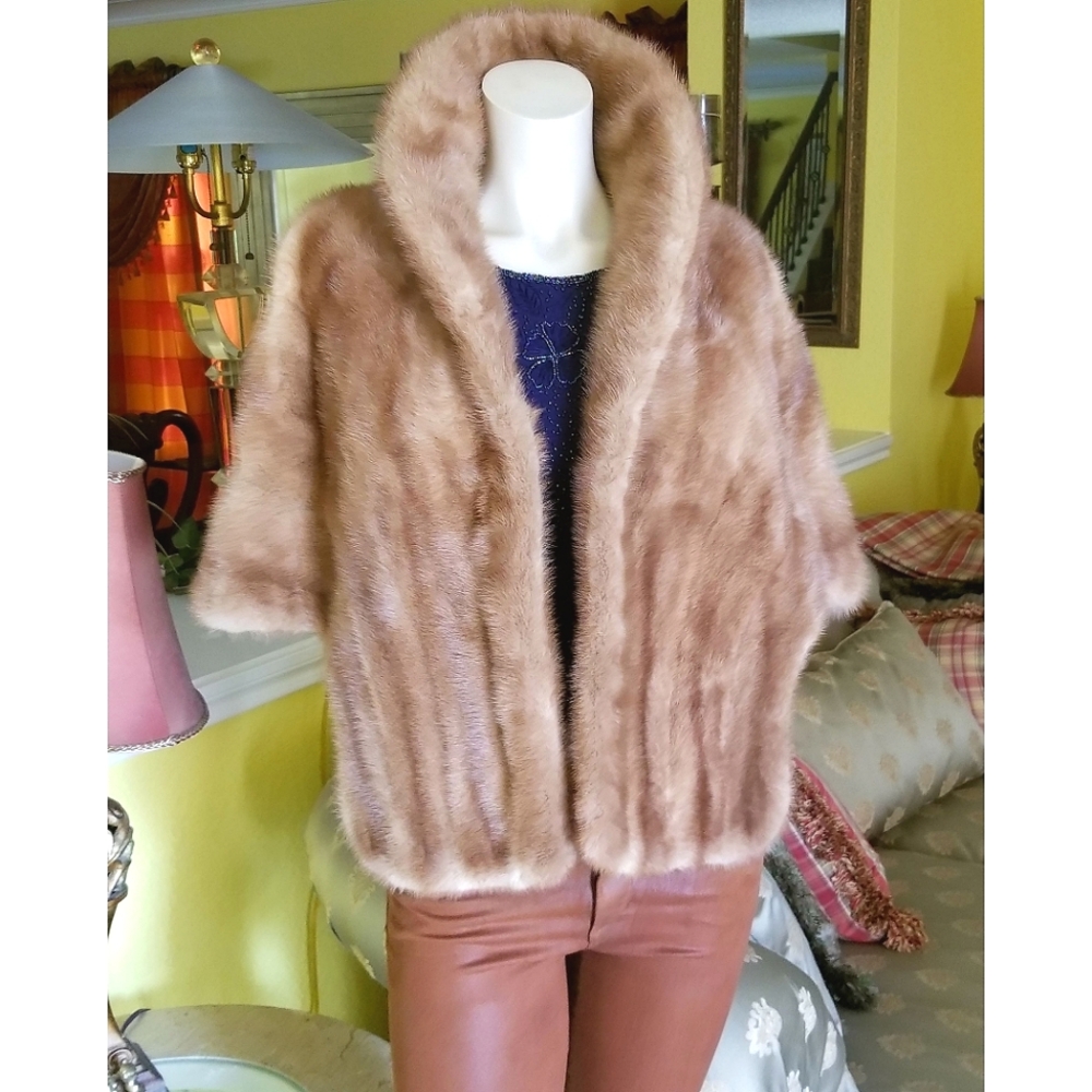 Gorgeous Vintage EMBA AUTUMN HAZE Natural Mink Bolero, Fur Jacket Cape stole